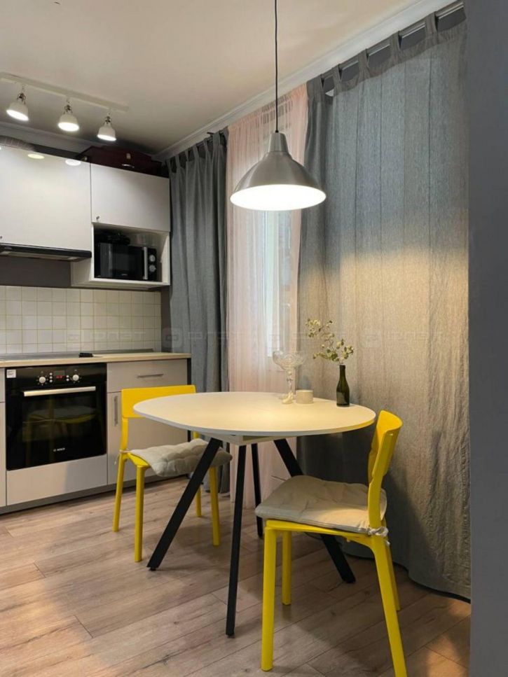 2-комн квартира ул. Александра Курынова, дом 6/2