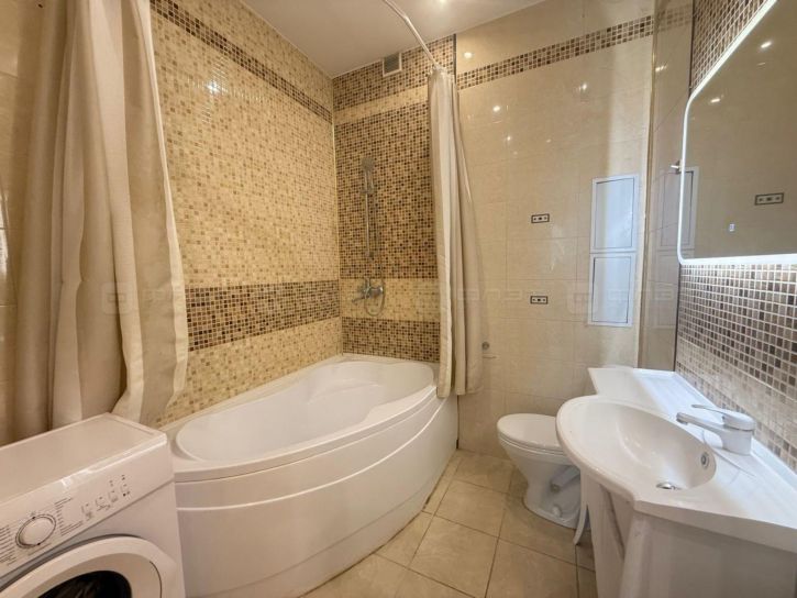 2-комн квартира ул. Оренбургский тракт, дом 24А