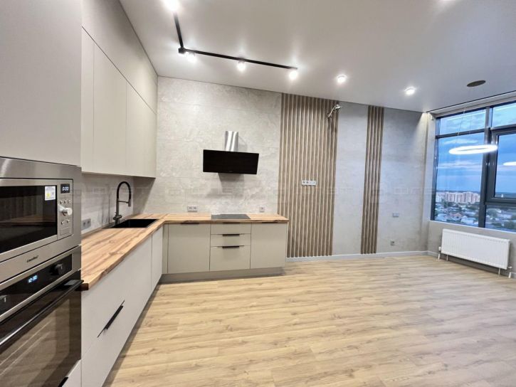 3-комн квартира ул. Танковая, дом 2