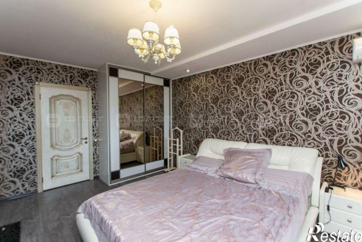 4-комн квартира улица Баки Урманче, 10,  д. 10