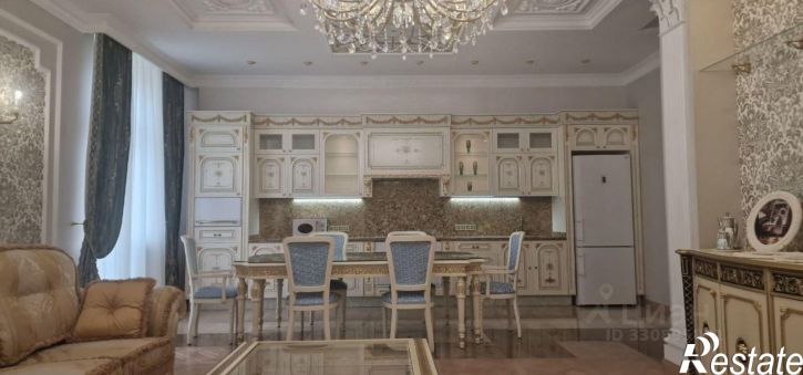 2-комн квартира улица Касаткина, 11,  д. 11