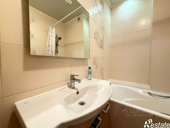 1-комн квартира улица Космонавтов, 42А,  д. 42А