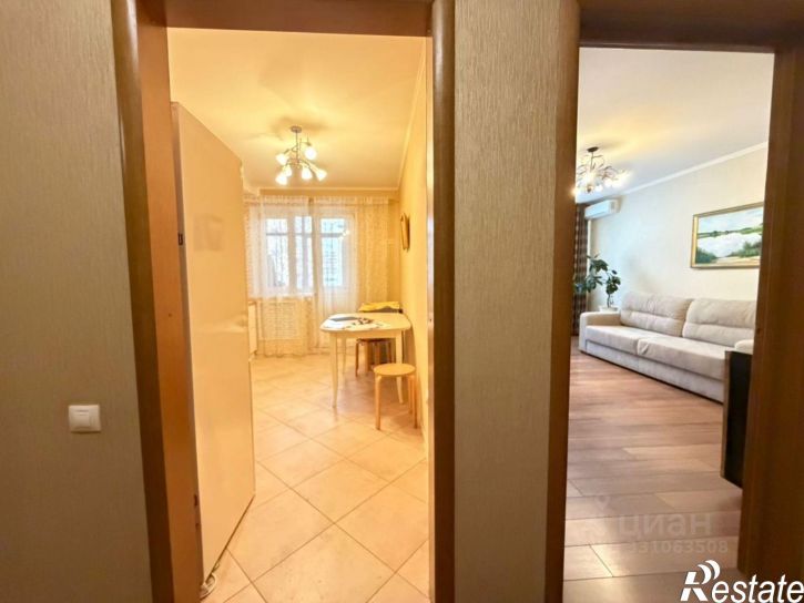1-комн квартира улица Космонавтов, 42А,  д. 42А