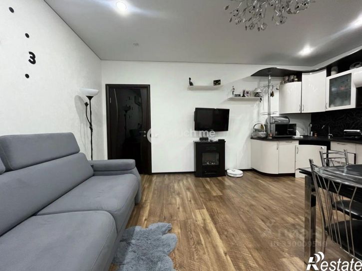2-комн квартира улица Заря, 16,  д. 16
