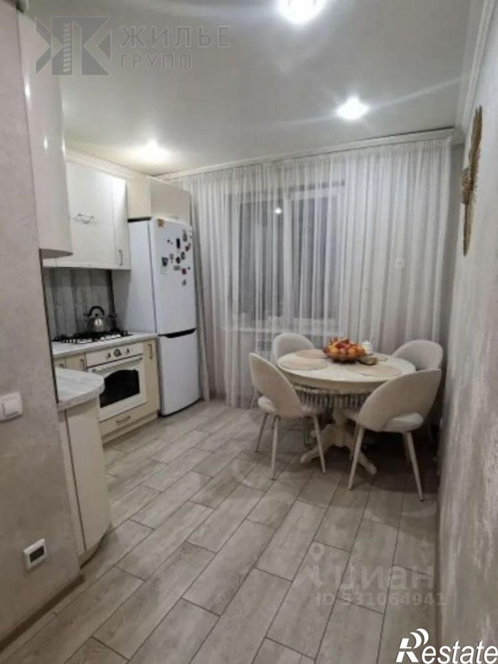 2-комн квартира ул Фатыха Амирхана, 93,  д. 93