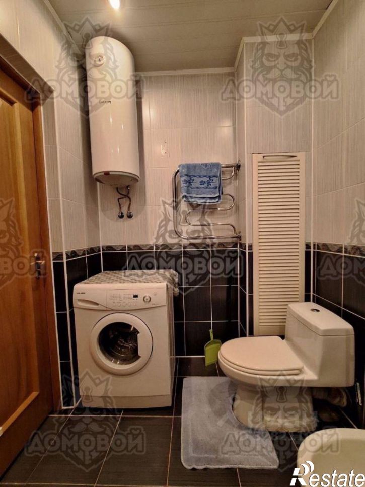 2-комн квартира улица Соловецких юнг, 1,  д. 1