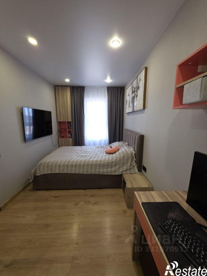 1-комн квартира ул Рауиса Гареева, 105Б,  д. 105Б