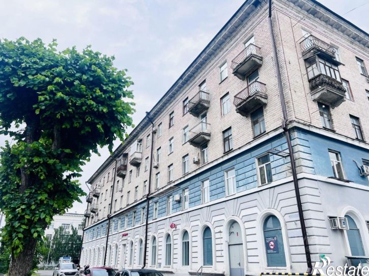 4-комн квартира улица Восстания, 56,  д. 56