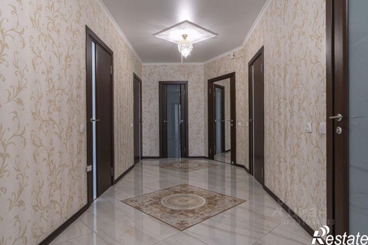 3-комн квартира улица Япеева, 10,  д. 10