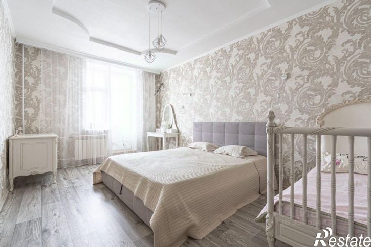 3-комн квартира улица Япеева, 10,  д. 10