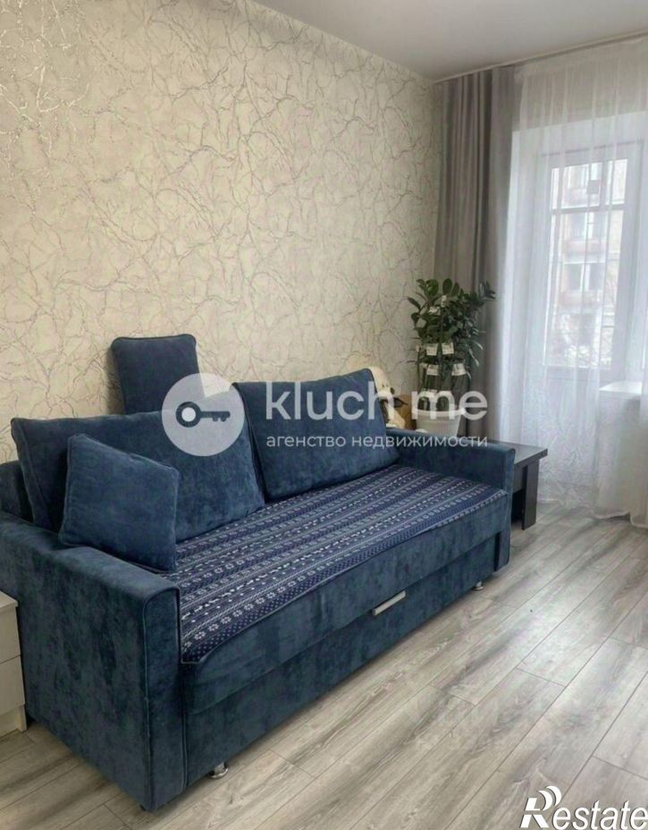 2-комн квартира ул Короленко, 113,  д. 113