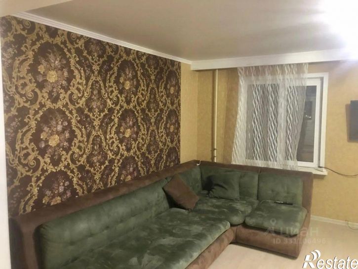 2-комн квартира пр-кт Победы, 100,  д. 100