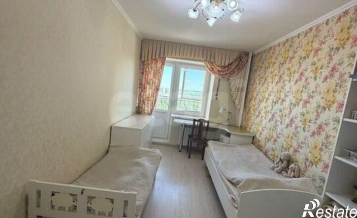3-комн квартира ул Крутая, 2,  д. 2