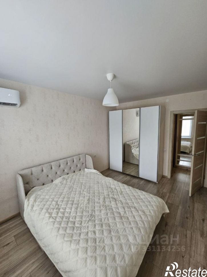 2-комн квартира улица Фикрята Табеева, 3,  д. 3