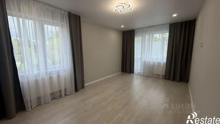 2-комн квартира улица Рихарда Зорге, 63,  д. 63