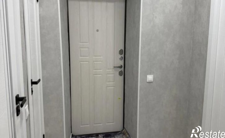 2-комн квартира улица Серова, 19,  д. 19
