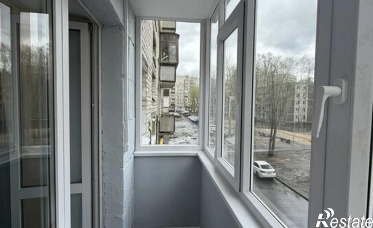 2-комн квартира улица Серова, 19,  д. 19