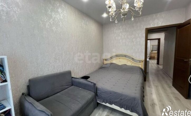 2-комн квартира улица Азата Аббасова, 8,  д. 8