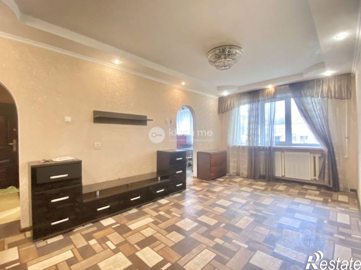 3-комн квартира улица Чкалова, 1,  д. 1