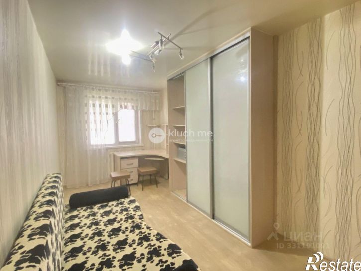 3-комн квартира улица Чкалова, 1,  д. 1