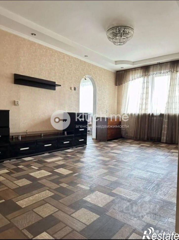 3-комн квартира улица Чкалова, 1,  д. 1