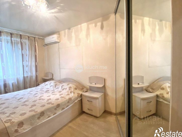 3-комн квартира улица Чкалова, 1,  д. 1