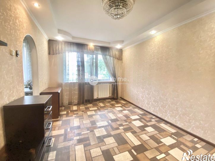 3-комн квартира улица Чкалова, 1,  д. 1