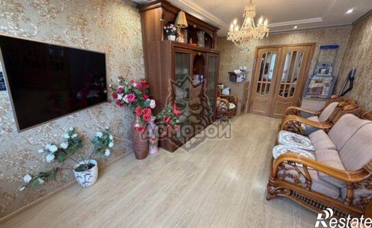 3-комн квартира улица Фатыха Амирхана, 33,  д. 33