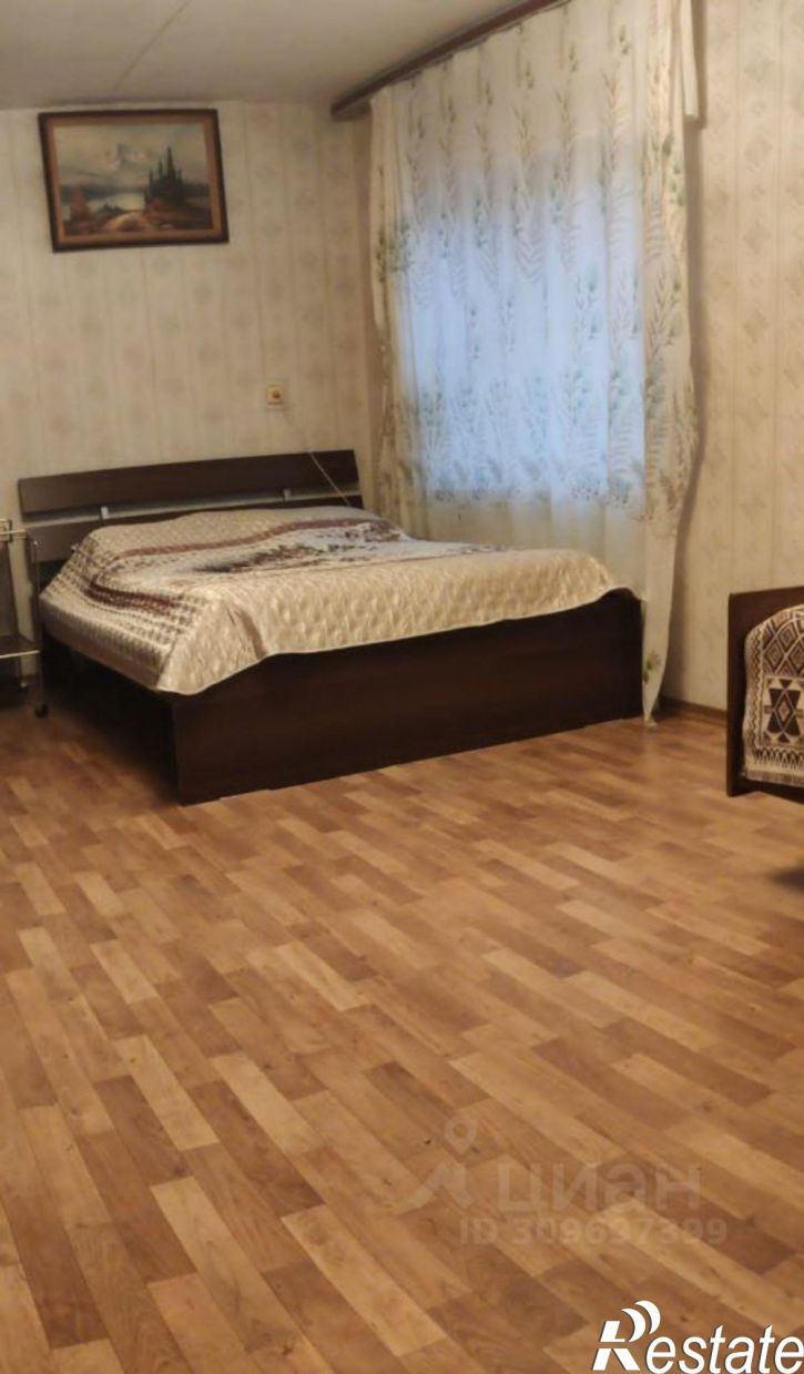 2-комн квартира ул Декабристов, 127,  д. 127