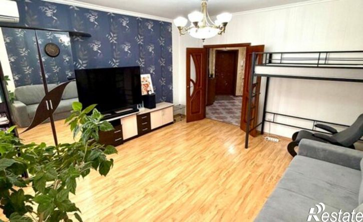 2-комн квартира улица Нигматуллина, 5,  д. 5