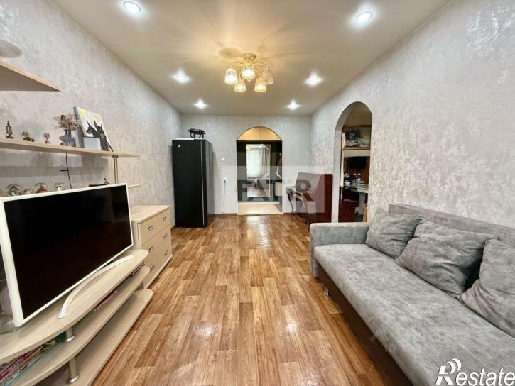 4-комн квартира ул Закиева, 39,  д. 39