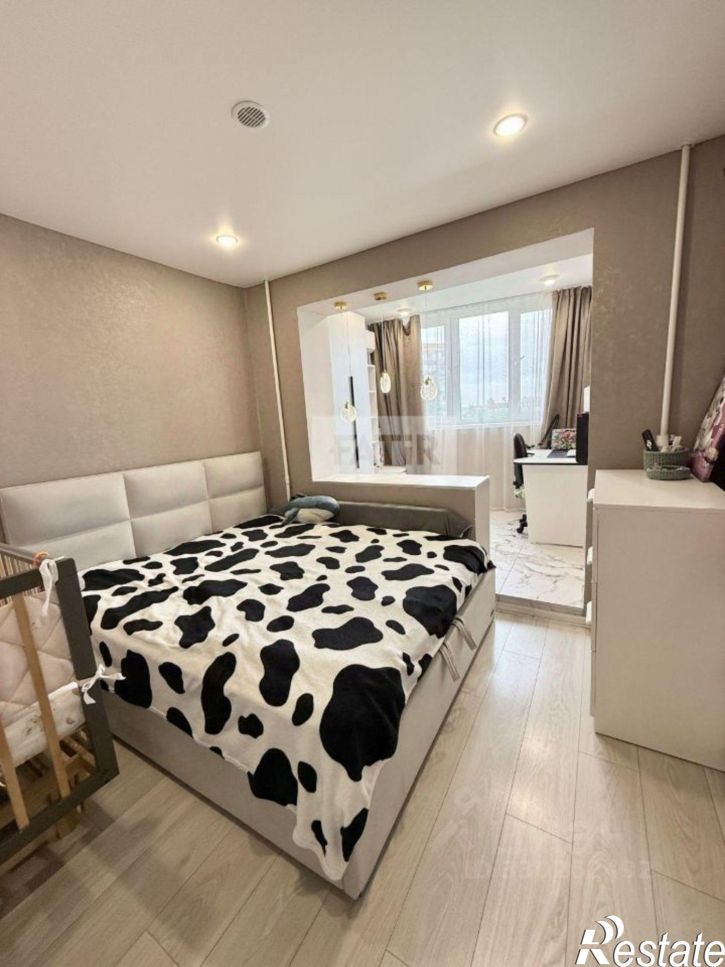 4-комн квартира ул Закиева, 39,  д. 39