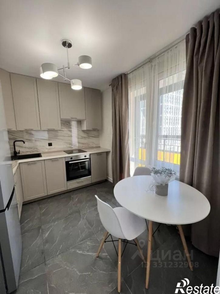 1-комн квартира улица Александра Курынова, 4 к3,  д. 4 к3