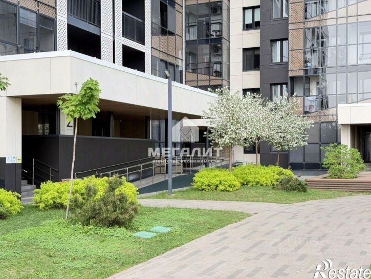 2-комн квартира улица Короленко, 28Б,  д. 28Б