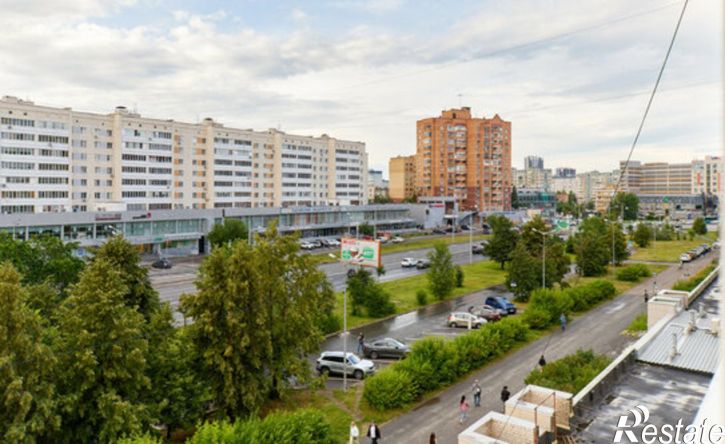 4-комн квартира ул Чистопольская, 4,  д. 4
