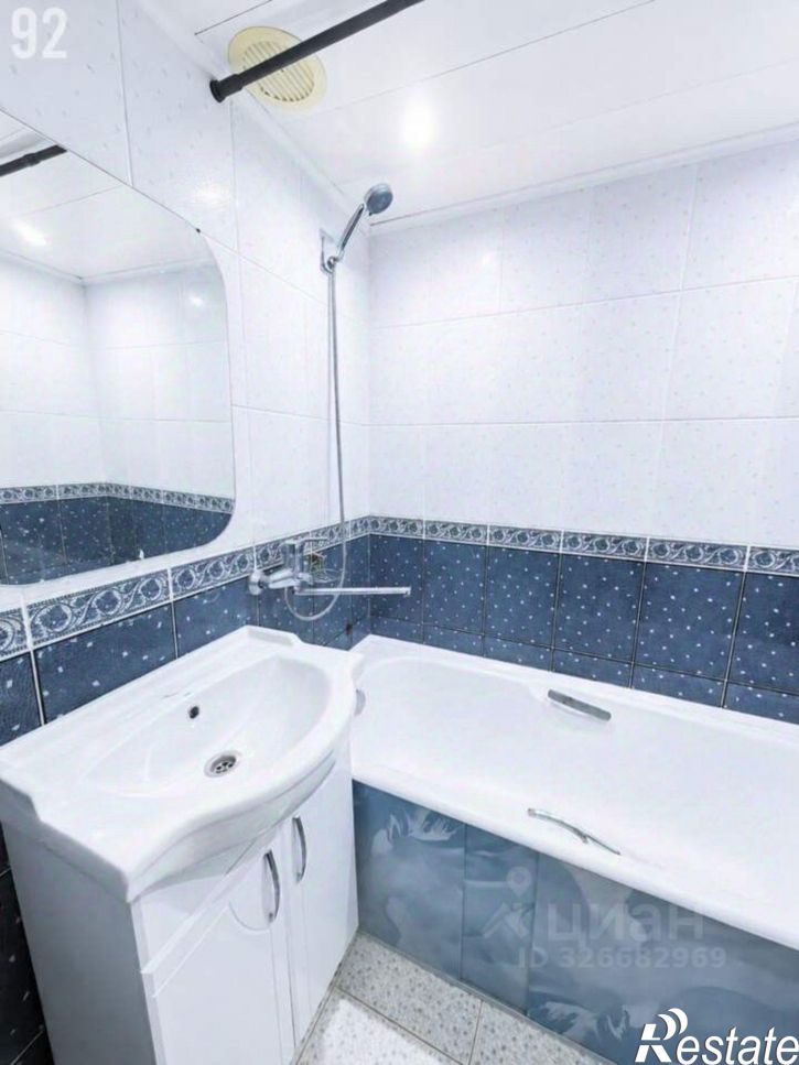 2-комн квартира улица Фатыха Амирхана, 21,  д. 21