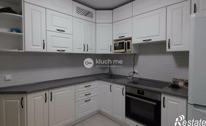 2-комн квартира пр-кт Альберта Камалеева, 32,  д. 32