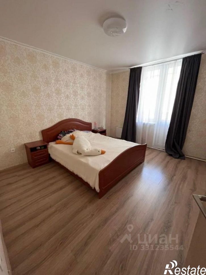 2-комн квартира Чистопольская улица, 76,  д. 76
