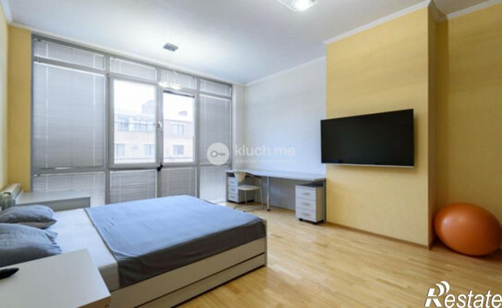 4-комн квартира Чистопольская улица, 20А,  д. 20А