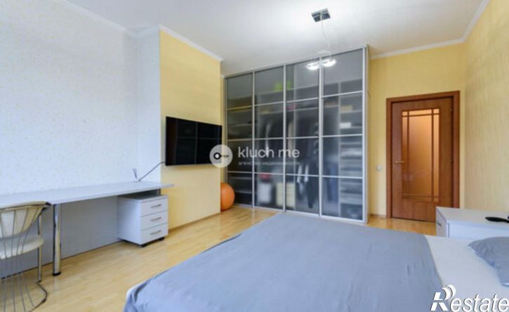 4-комн квартира Чистопольская улица, 20А,  д. 20А