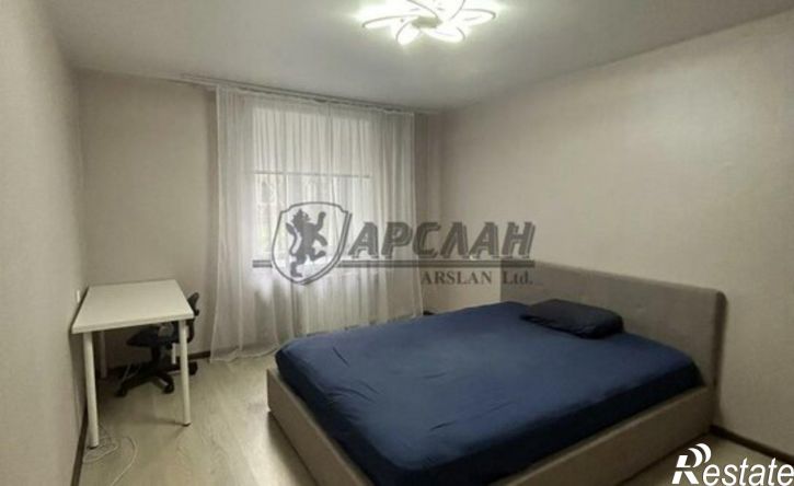 5-комн квартира улица Гаврилова, 2,  д. 2