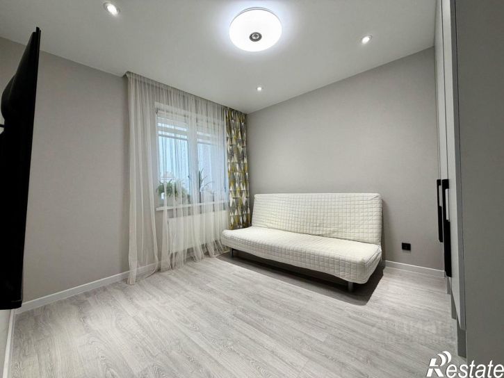 2-комн квартира улица Серова, 50 к2,  д. 50 к2