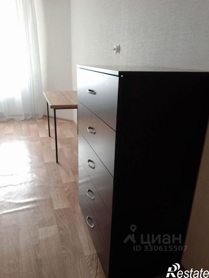1-комн квартира улица Космонавтов, 6А,  д. 6А