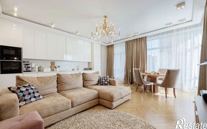 4-комн квартира улица Мусина, 1,  д. 1