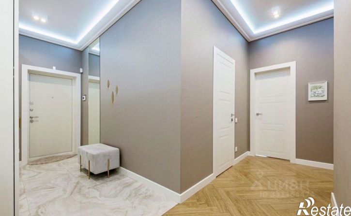 4-комн квартира улица Мусина, 1,  д. 1