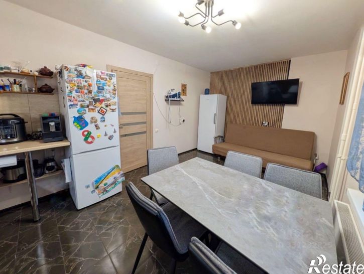 2-комн квартира улица Академика Глушко, 6,  д. 6