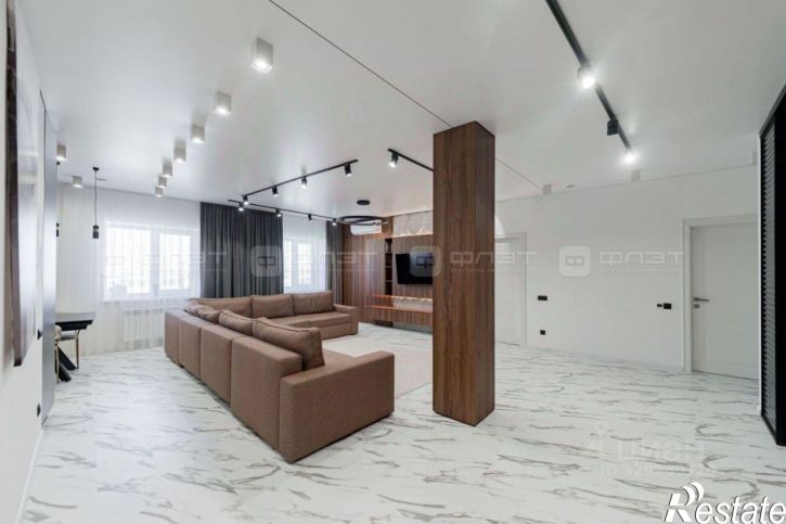 4-комн квартира Чистопольская улица, 38,  д. 38