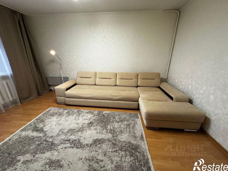 3-комн квартира ул Хусаина Мавлютова, 14,  д. 14