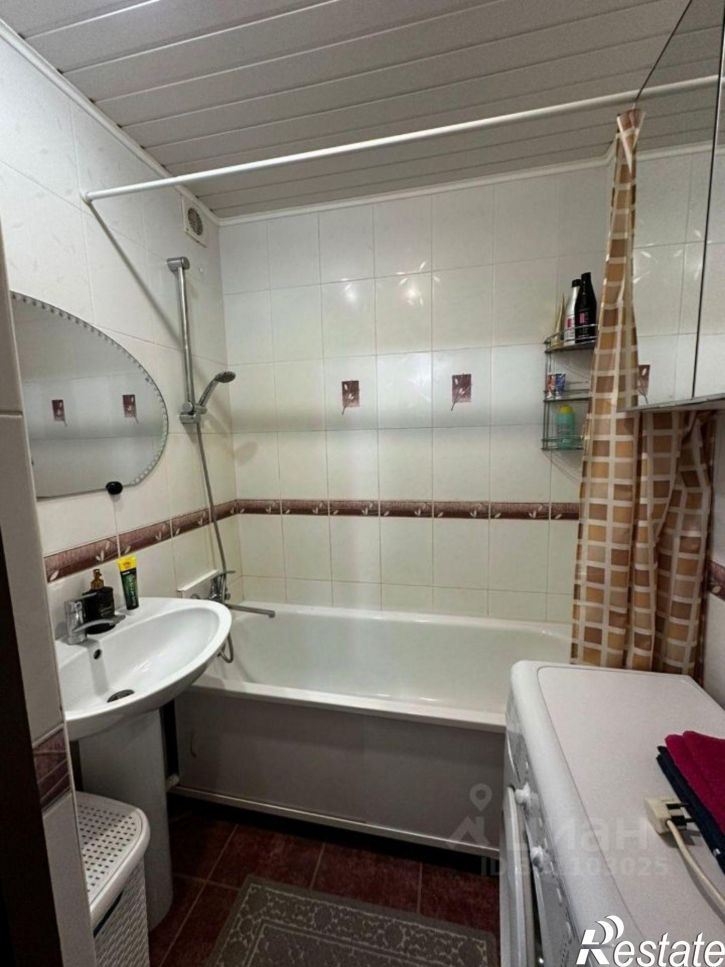 3-комн квартира ул Хусаина Мавлютова, 14,  д. 14