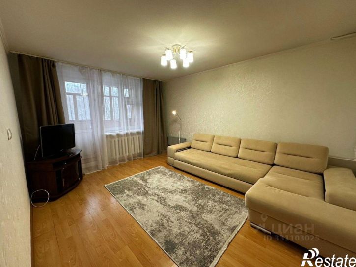 3-комн квартира ул Хусаина Мавлютова, 14,  д. 14